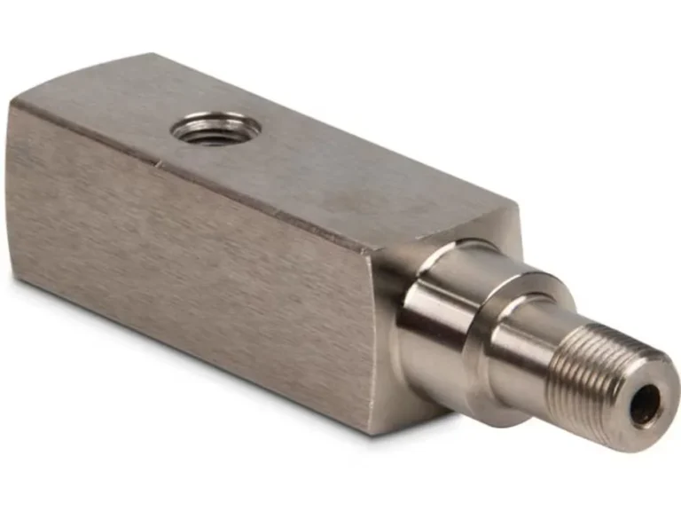 GA3 Gauge Adaptor 14 in NPT Gauge Port 10000 psi4 768x576